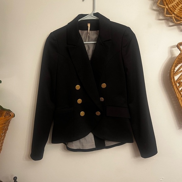 Nordstrom Blazer gold buttons - Picture 2 of 7